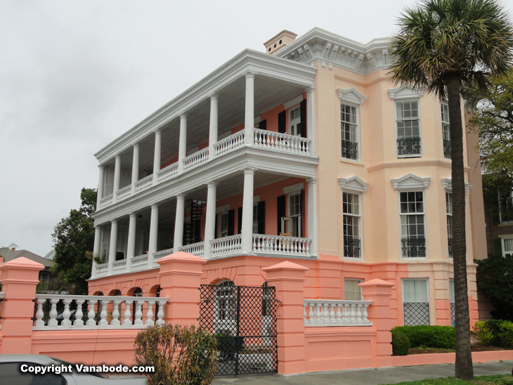 Charleston South Carolina  plantations and rich folks mansions